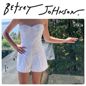 Vintage Betsey Johnson White Eyelet Lace Romper size 2